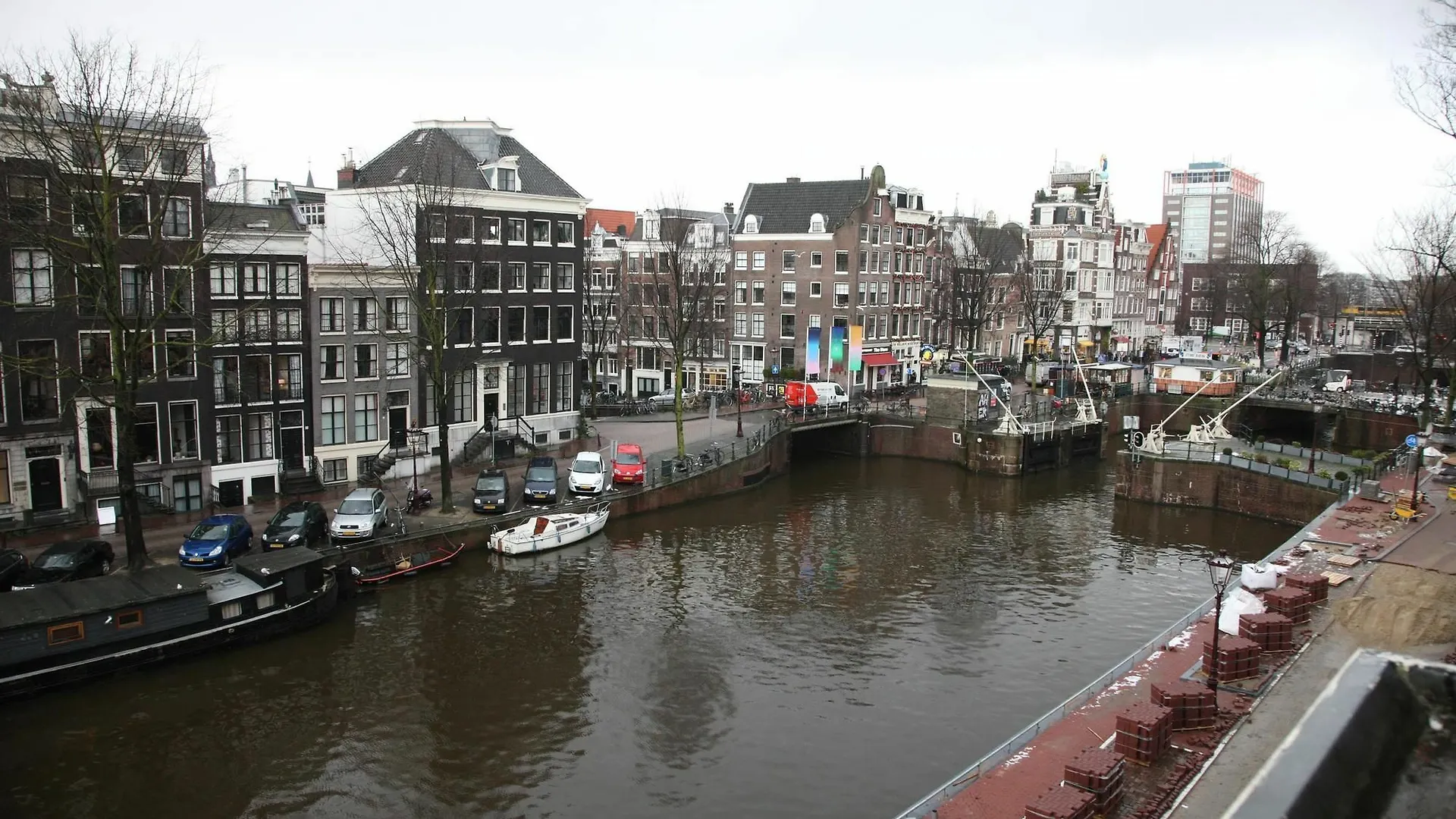 Hotel Canal View Amsterdam 2*,